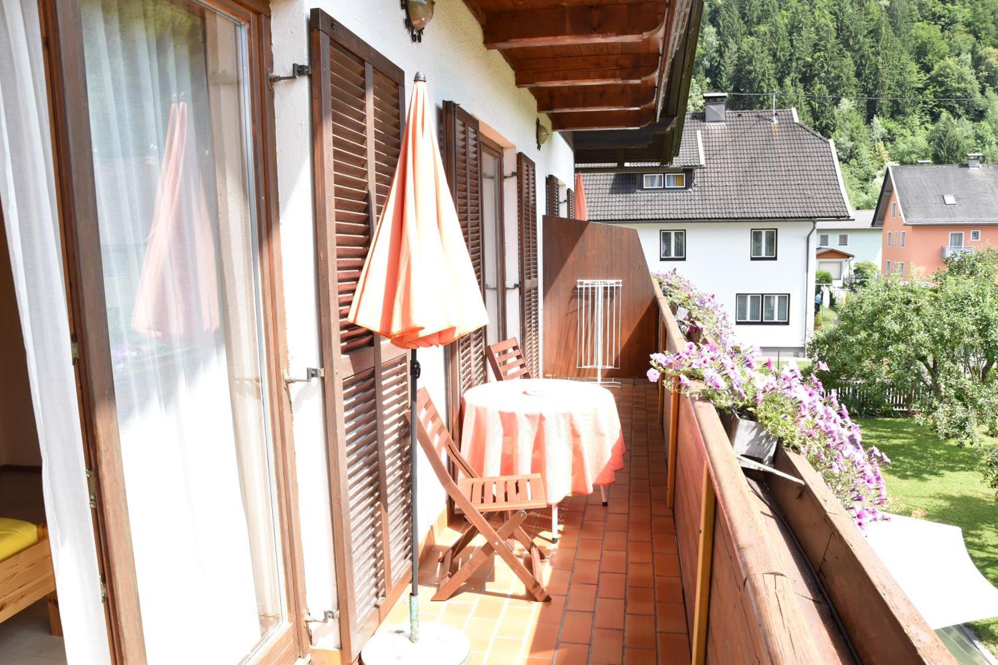 Haus Dorfer Daire Döbriach Oda fotoğraf